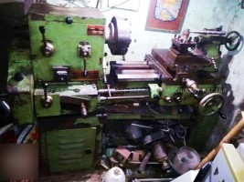 Sant Lathe Machine