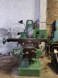 3 no. Milling machine for sale